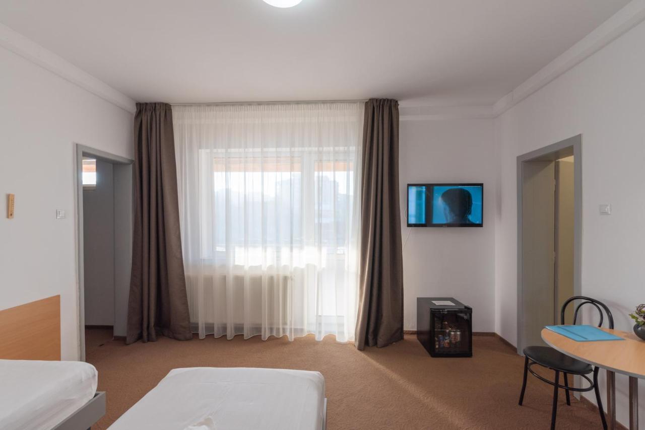 Vila Rosa 2 Hotel Cluj-Napoca Exterior photo